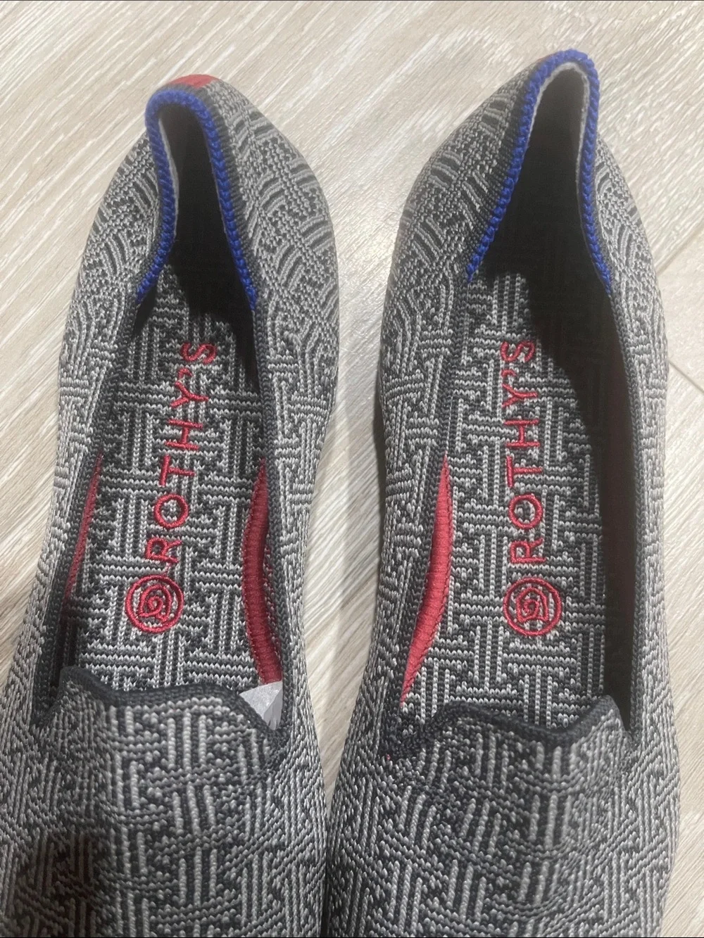 Rothy's size 9 Grid gray charcoal woman's Loafers